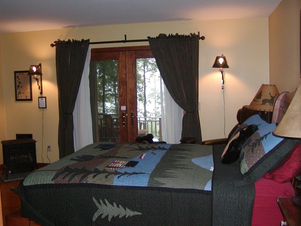 Cooperstown Lakeview Lodge Rum bild